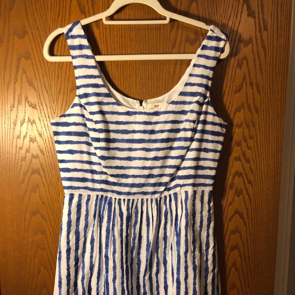 Vineyard Vines dress